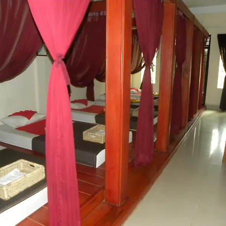Avallon Boutique And Spa-2